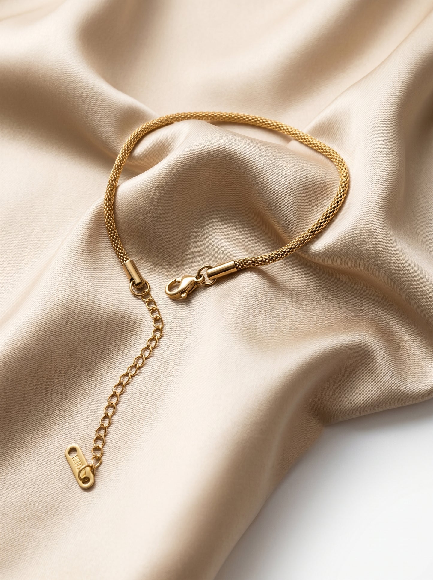 Golden Meshline Bracelet