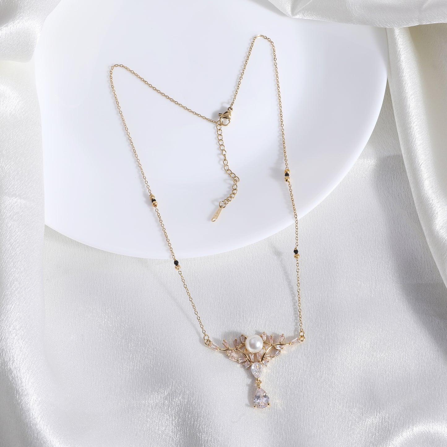 Retro Diamond Pearl Mangalsutra