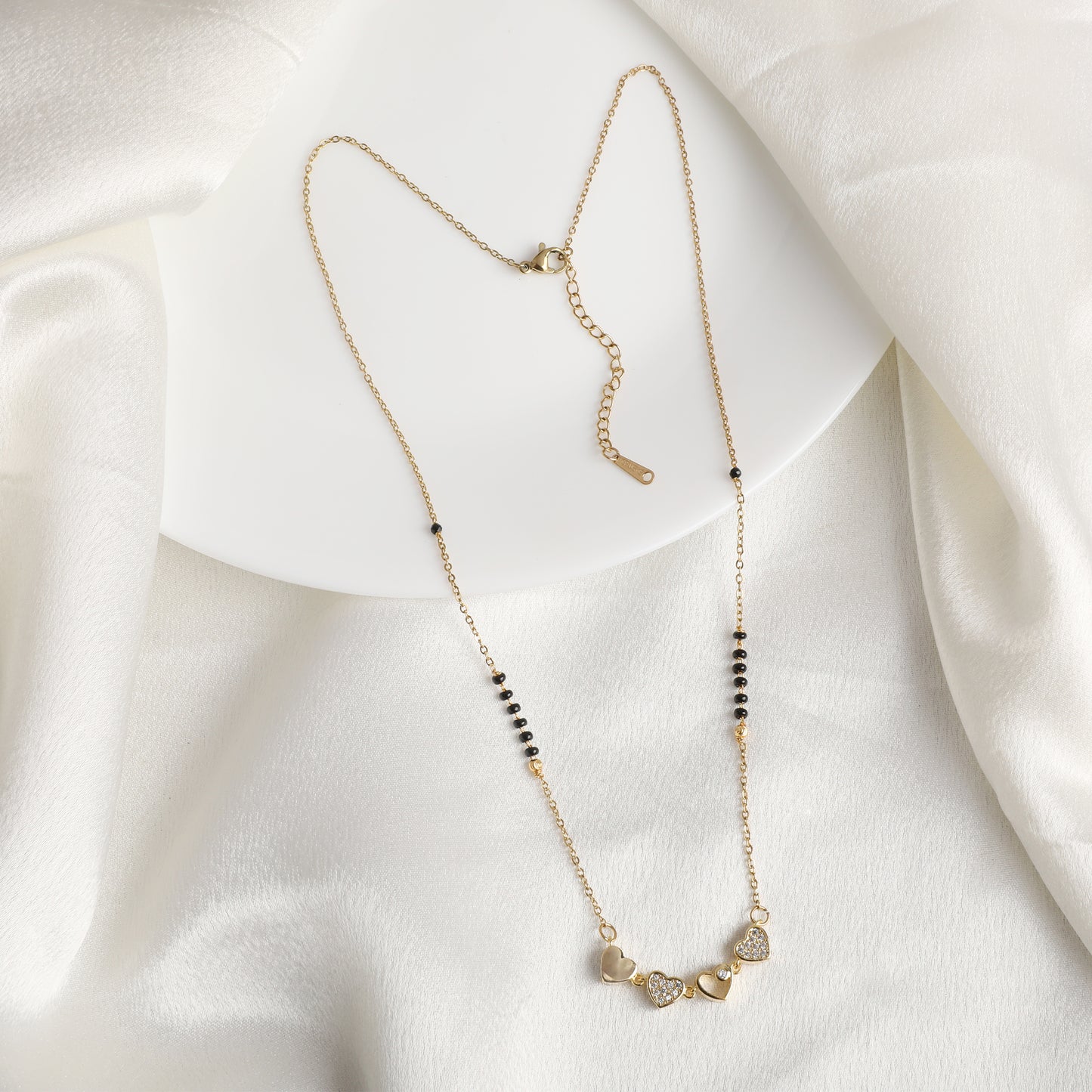 Magnetic Heart Mangalsutra