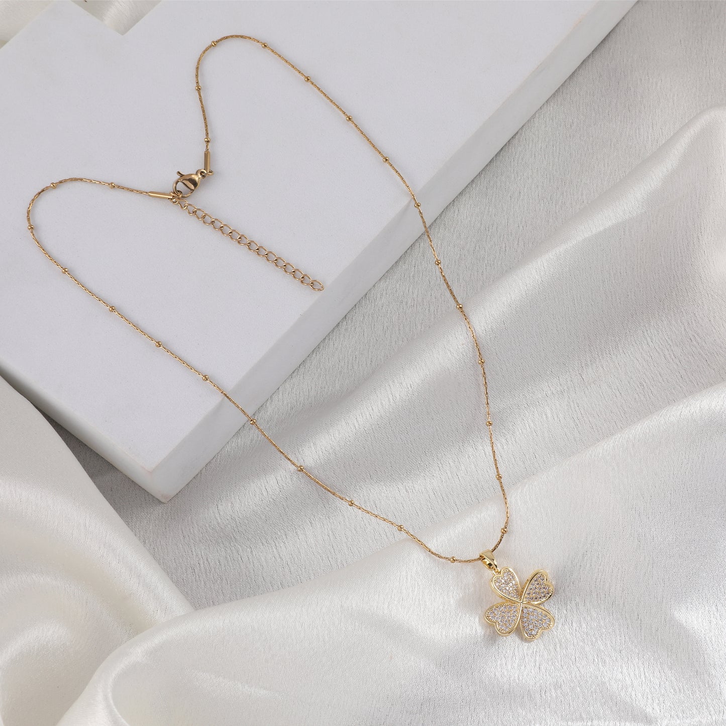 Iced Flower Necklace