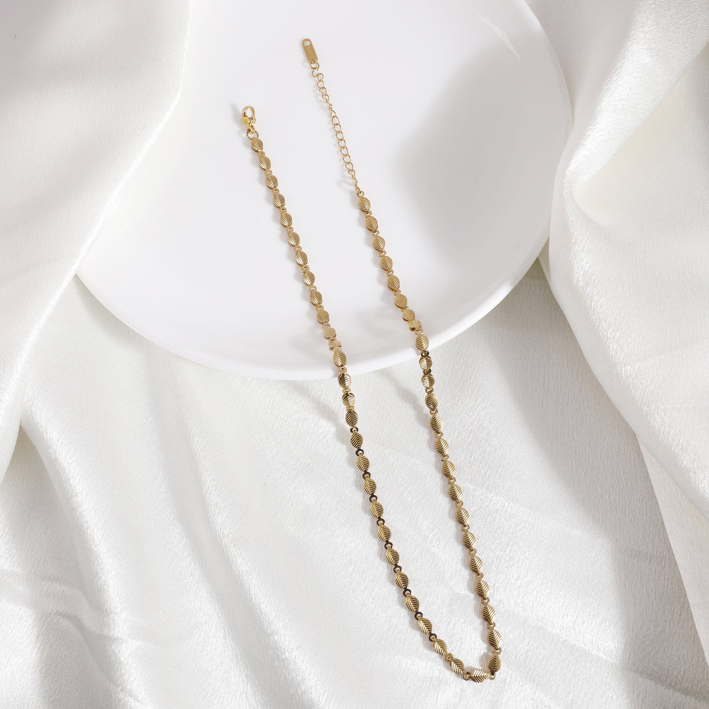 Nova Chain Necklace
