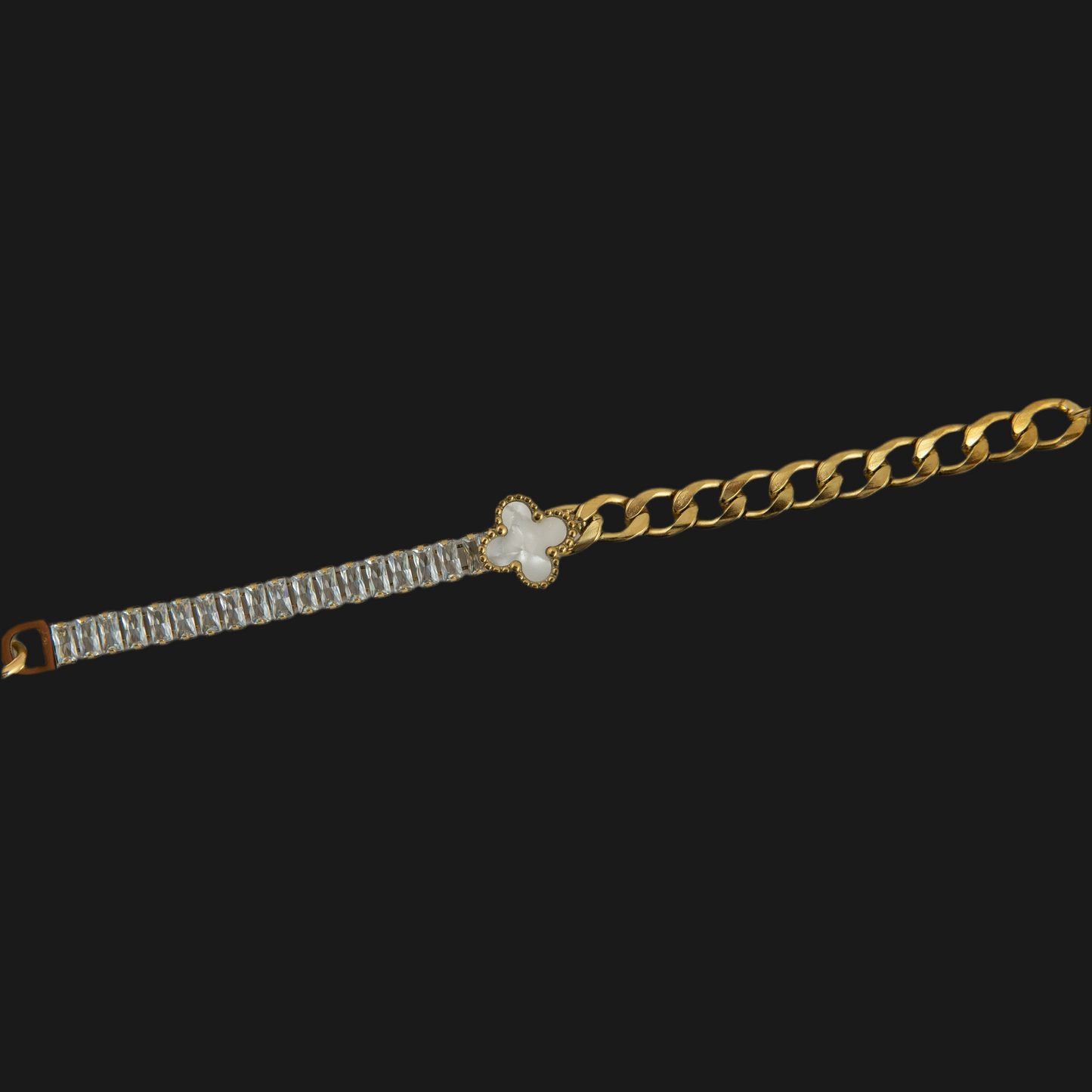 Sparkle Van Cleef Inspired Bracelet Gold Plated, Waterproof and Anti-Tarnish - 8 inches