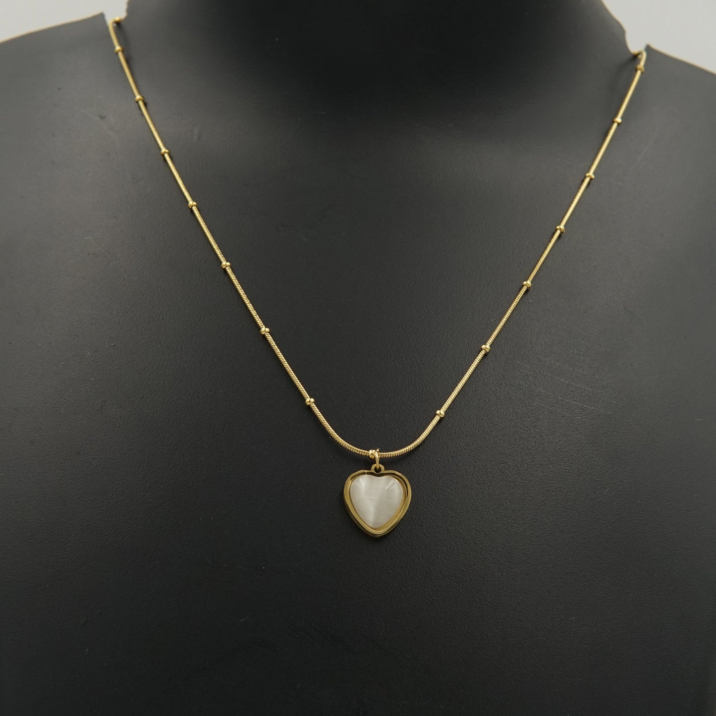 White Sapphire Pearl Heart Necklace Gold Plated, Waterproof and Anti-Tarnish