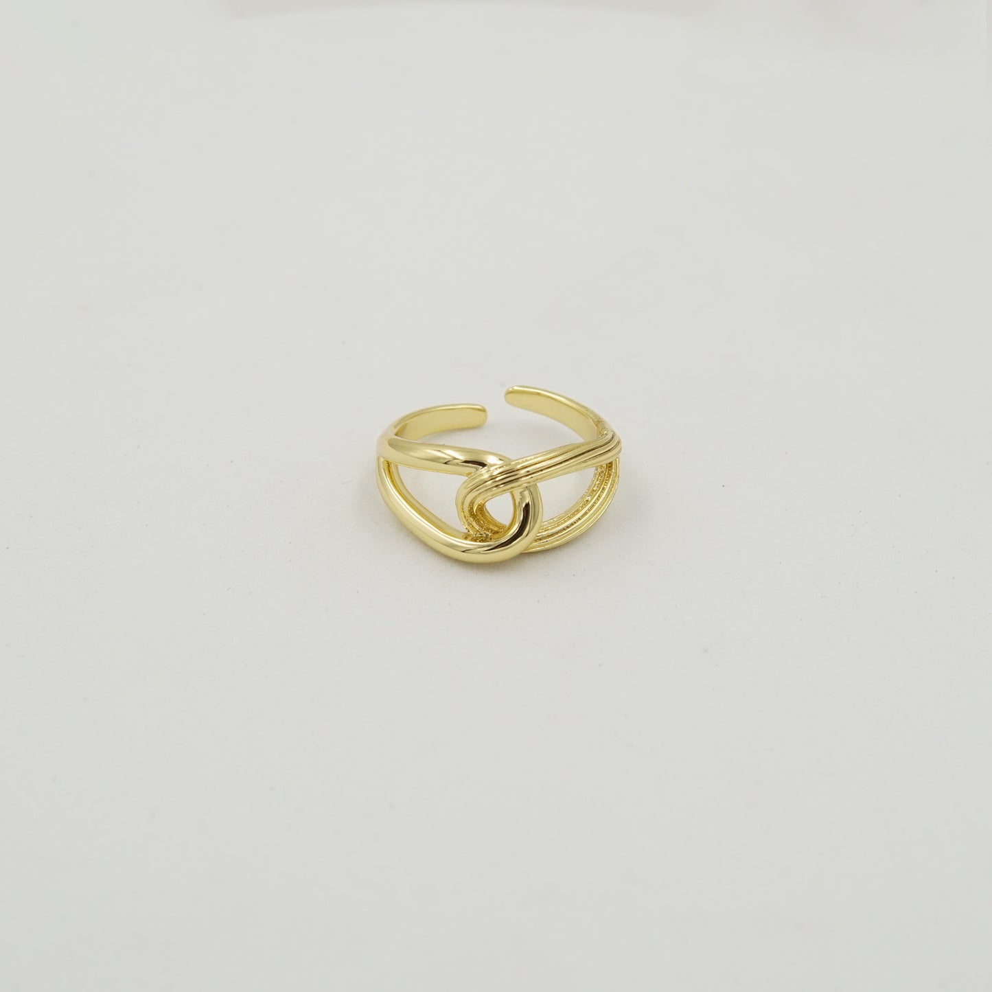 Tie Interlocked Adjustable Ring Gold Plated