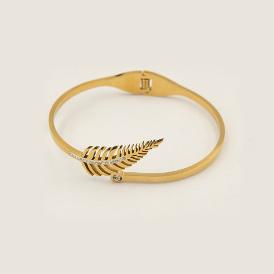 Diamond Leaf Bracelet Kada 18K Gold Plated, Waterproof and Anti-Tarnish 6cm diameter