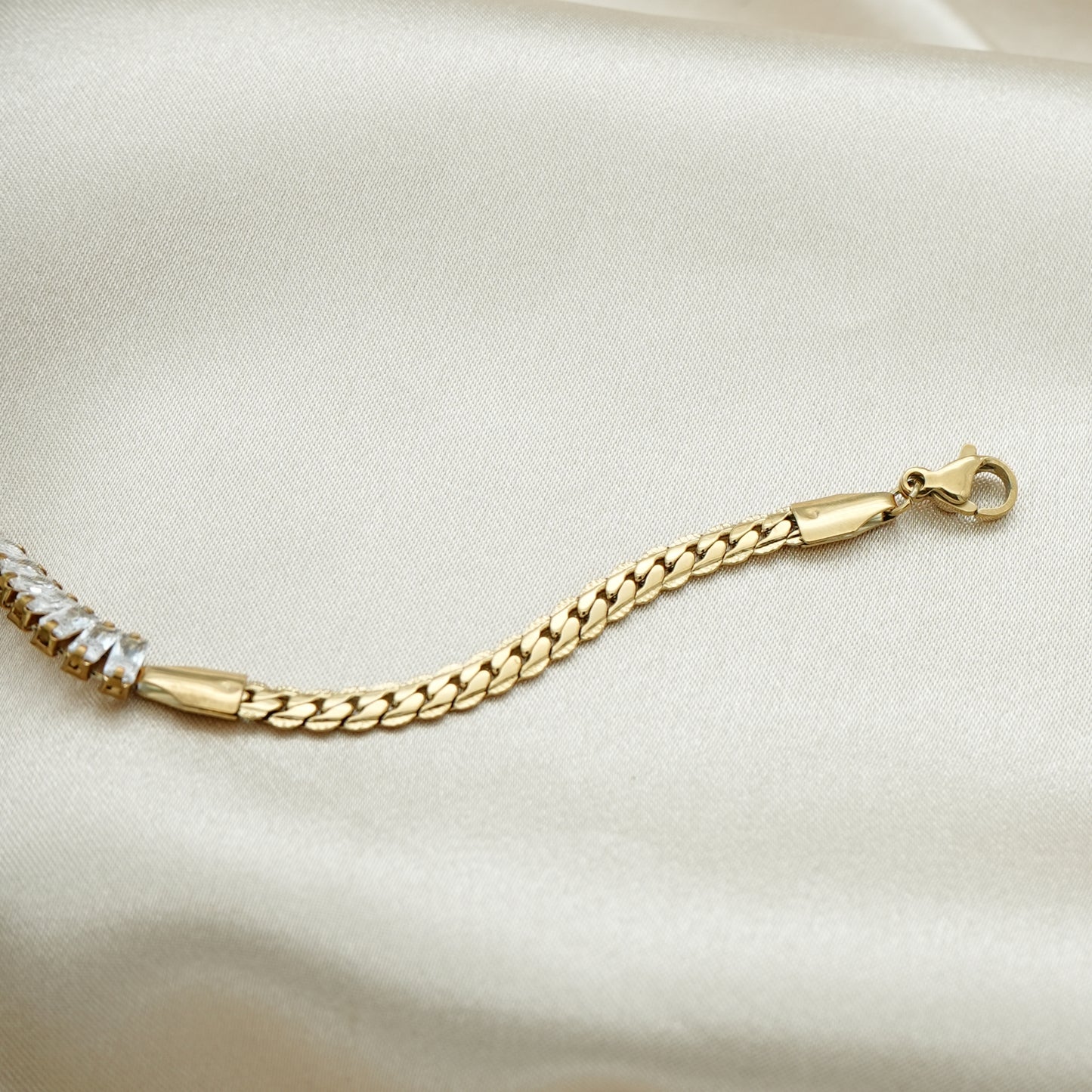 Twist of Gold Bracelet