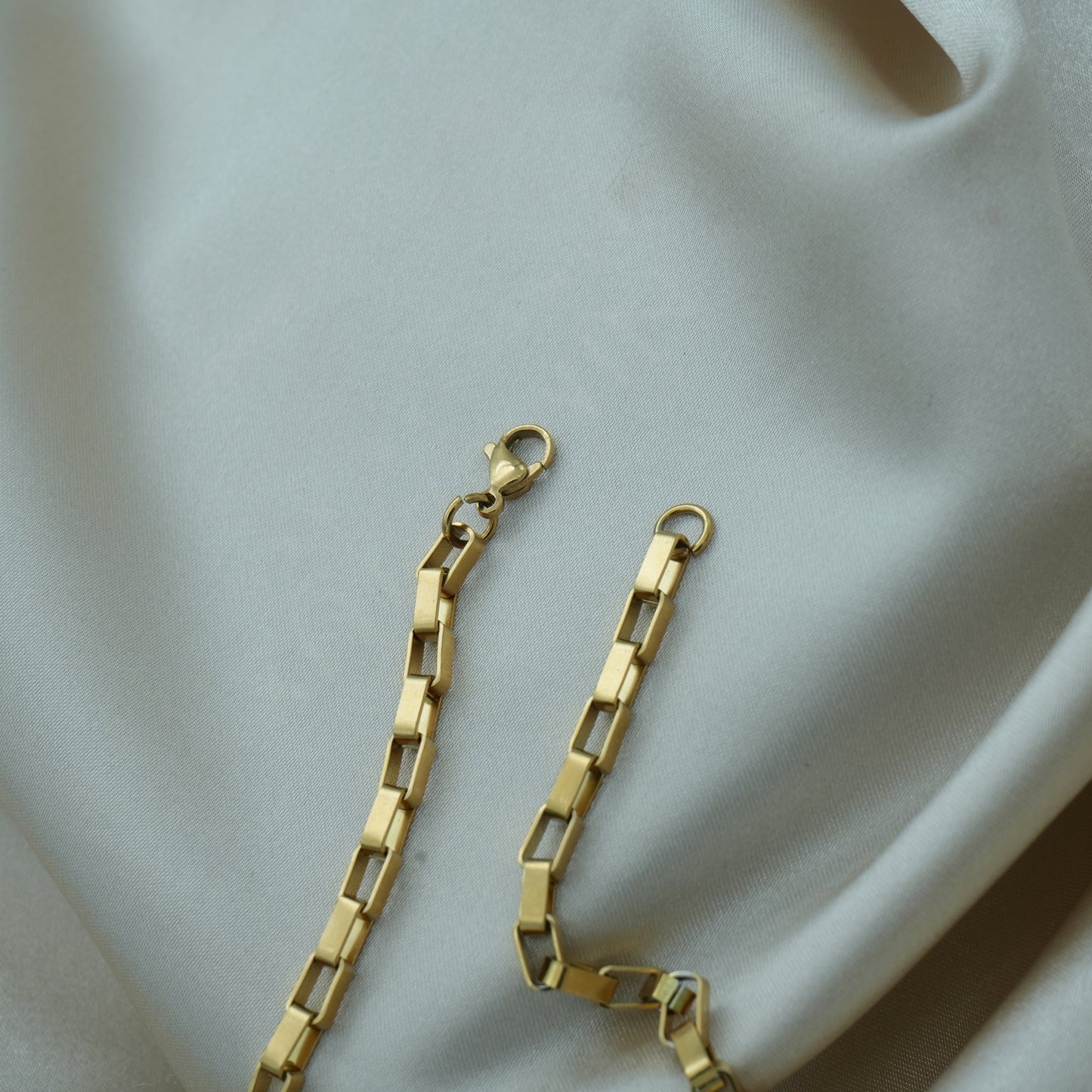 Urban Box Men's Chain