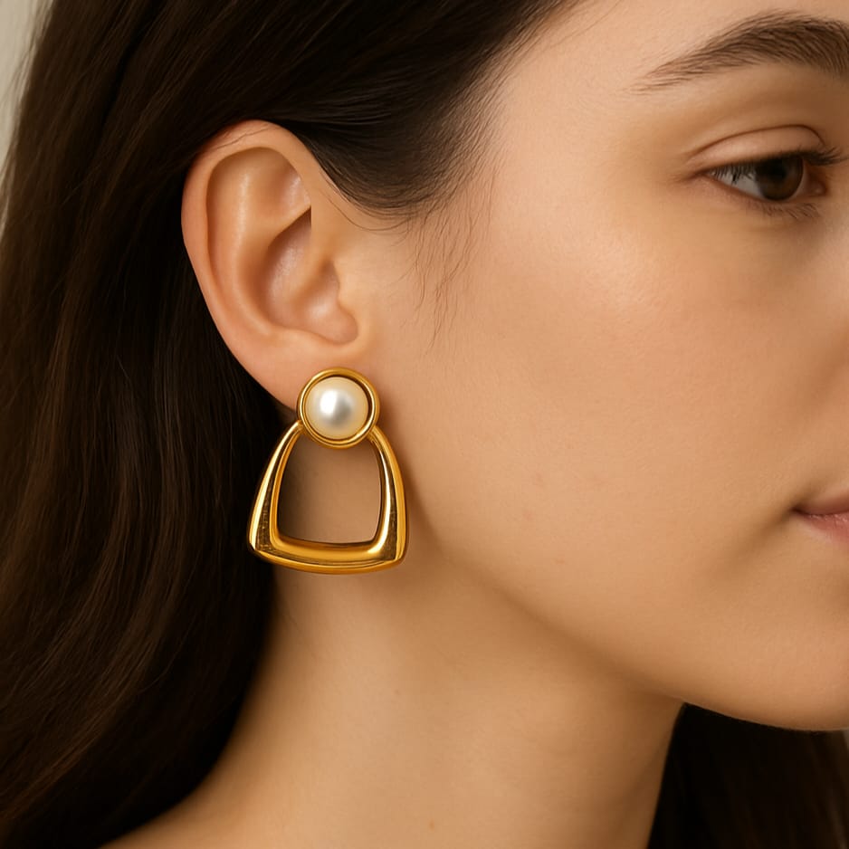 Aurora Pearl Earrings