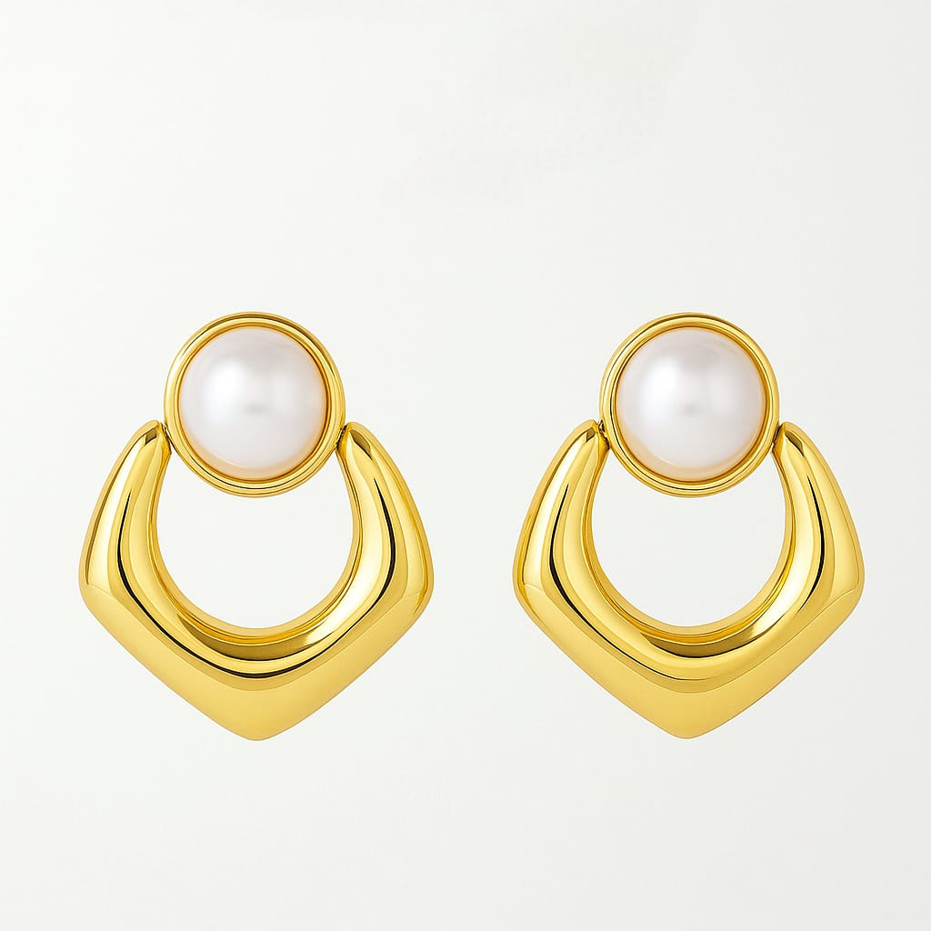 Celeste Pearl Earrings