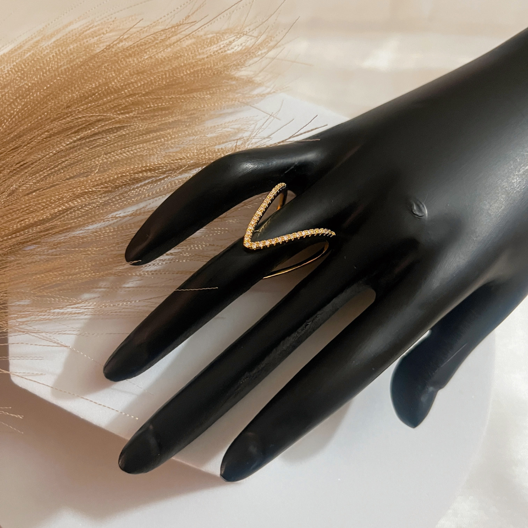 Classic V Diamond Studded Adjustable Ring Gold Plated AR49