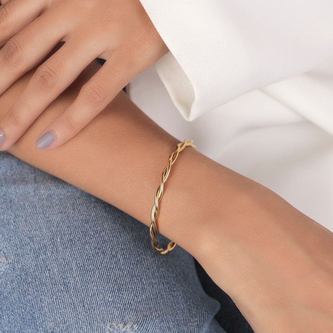 Delicate Curve Adjustable Bracelet Kada Gold Plated, Waterproof and Anti-Tarnish