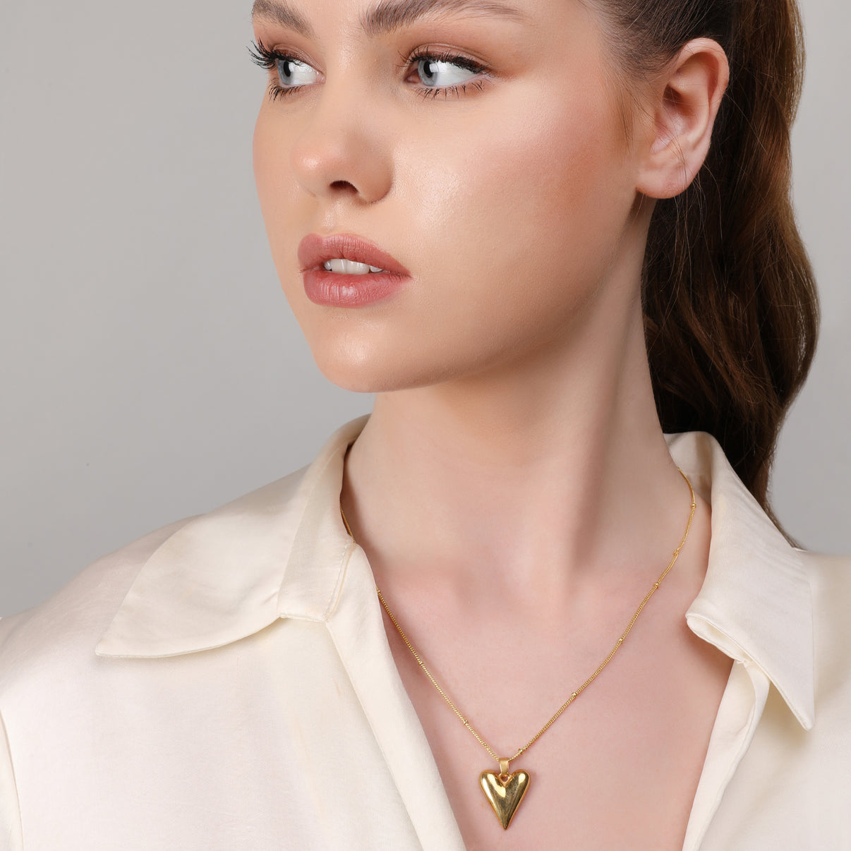 Heart Vintage Chain Necklace Gold Plated, Waterproof and Anti-Tarnish