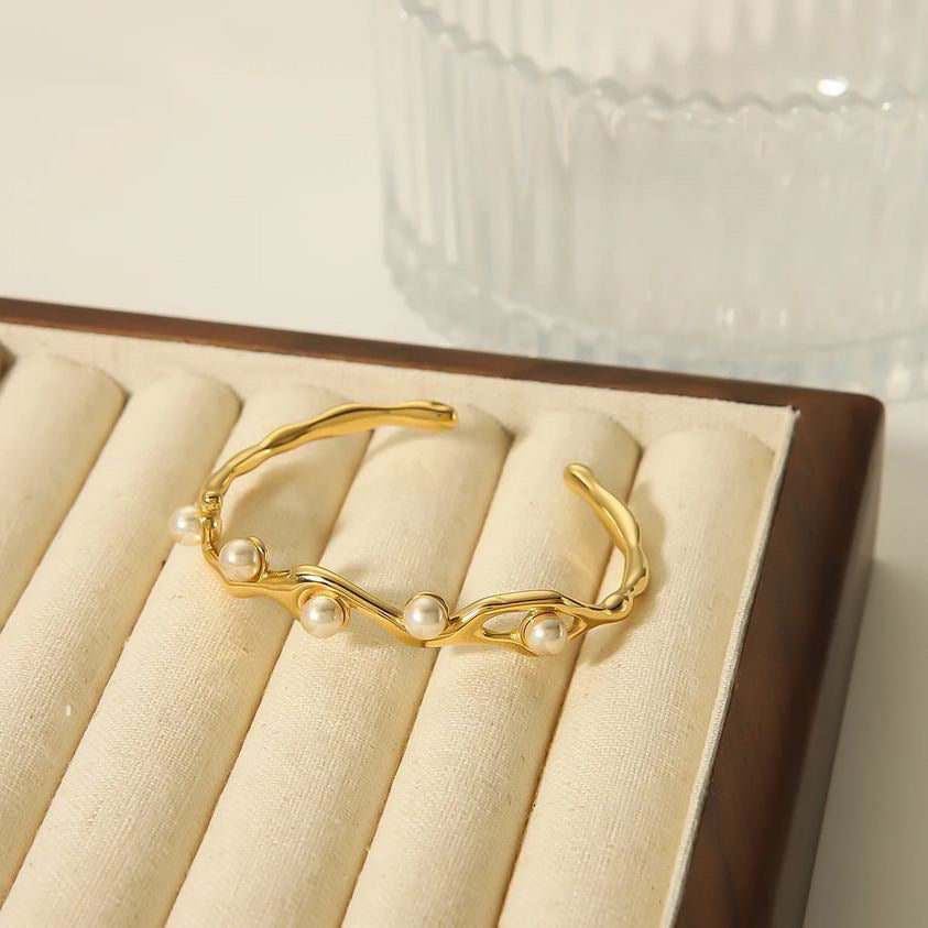 Pearl Breeze Kada Adjustable Size 18k Gold Plated, Waterproof and Anti-Tarnish