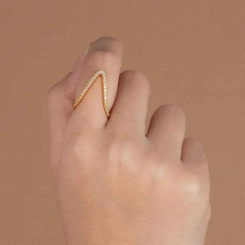 Diamond Necklace + Classic V Ring Combo
