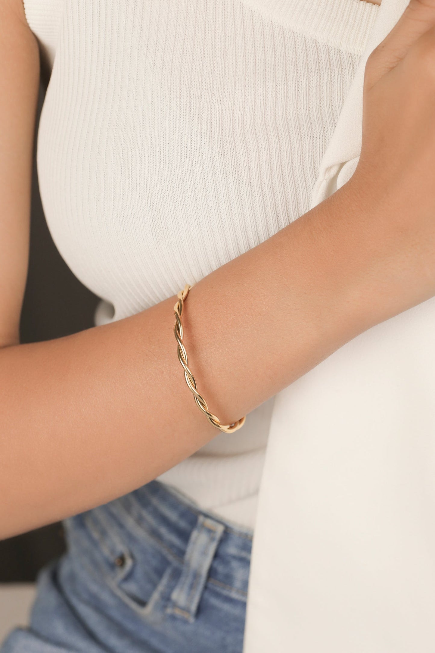 Delicate Curve Adjustable Bracelet Kada Gold Plated, Waterproof and Anti-Tarnish