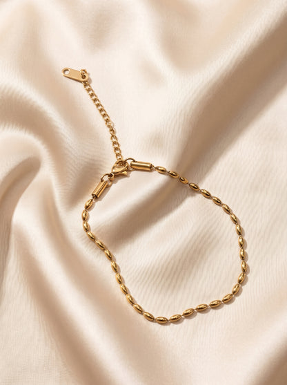 Golden Oval Glow Bracelet