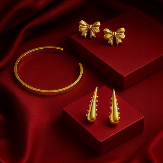 Minimalist Unisex Open Bracelet Kada Adjustable Size + Small Bow Earrings Gold Plated + Pearl Strip Earrings Gold Plated