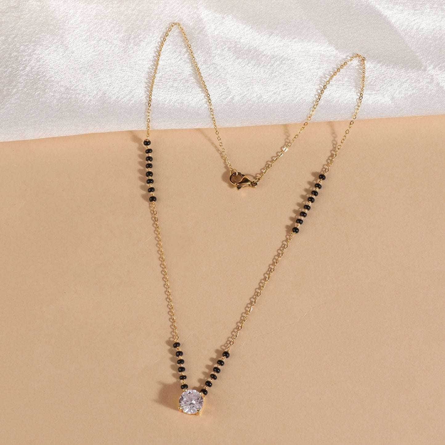 Solitaire Mangalsutra
