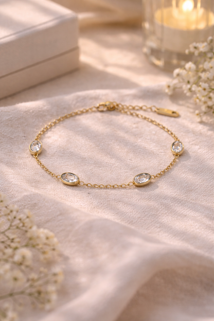 Diamond Necklace, Crown Diamond Necklace, Dazzling Diamond Bracelet & Four Crystal Bracelet Combo
