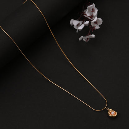 Pearl Nest Pendant Necklace