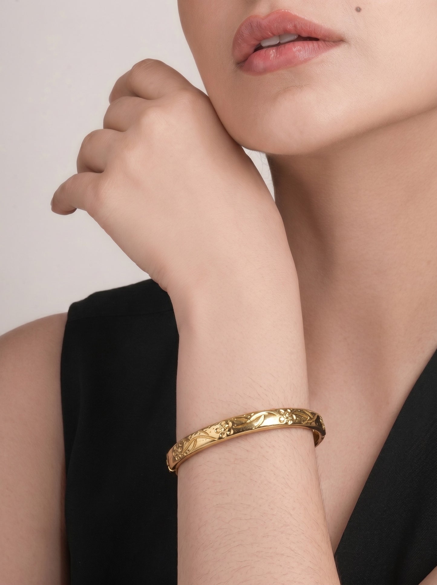 Golden Blossom Handcrafted Kada Bracelet
