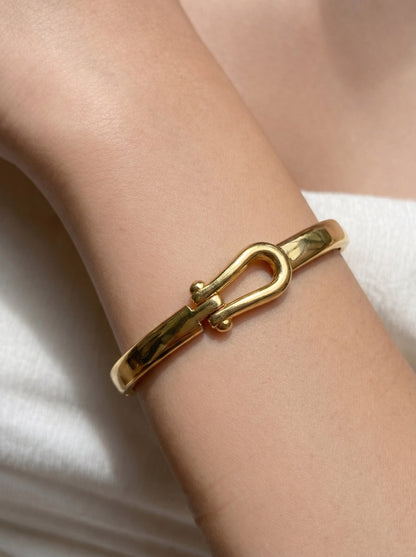 Golden Horseshoe Kada Bracelet