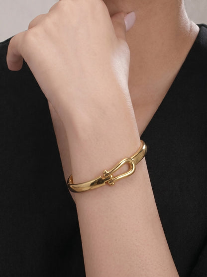 Golden Horseshoe Kada Bracelet