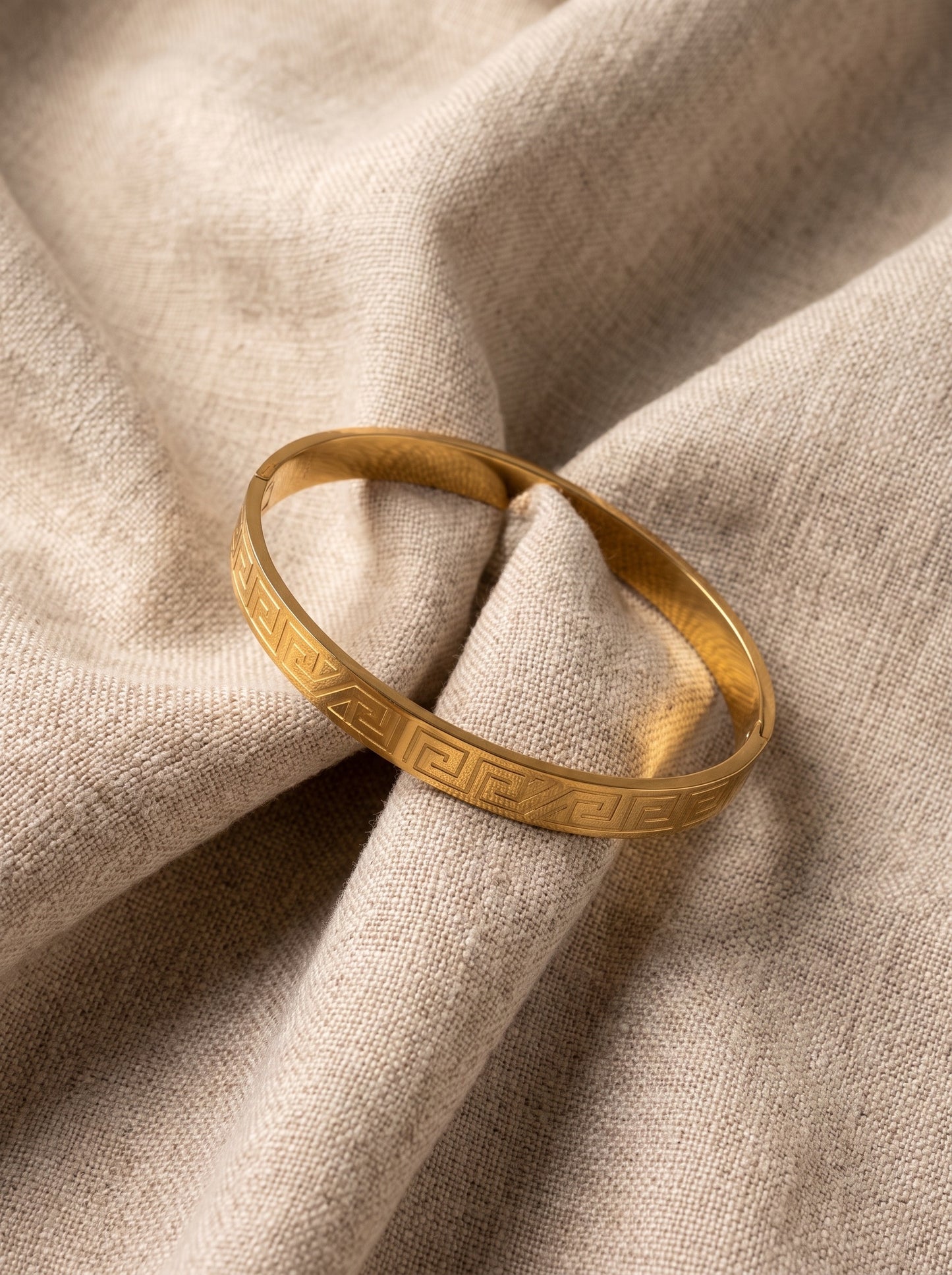 Greek Pattern Engraved Gold Kada