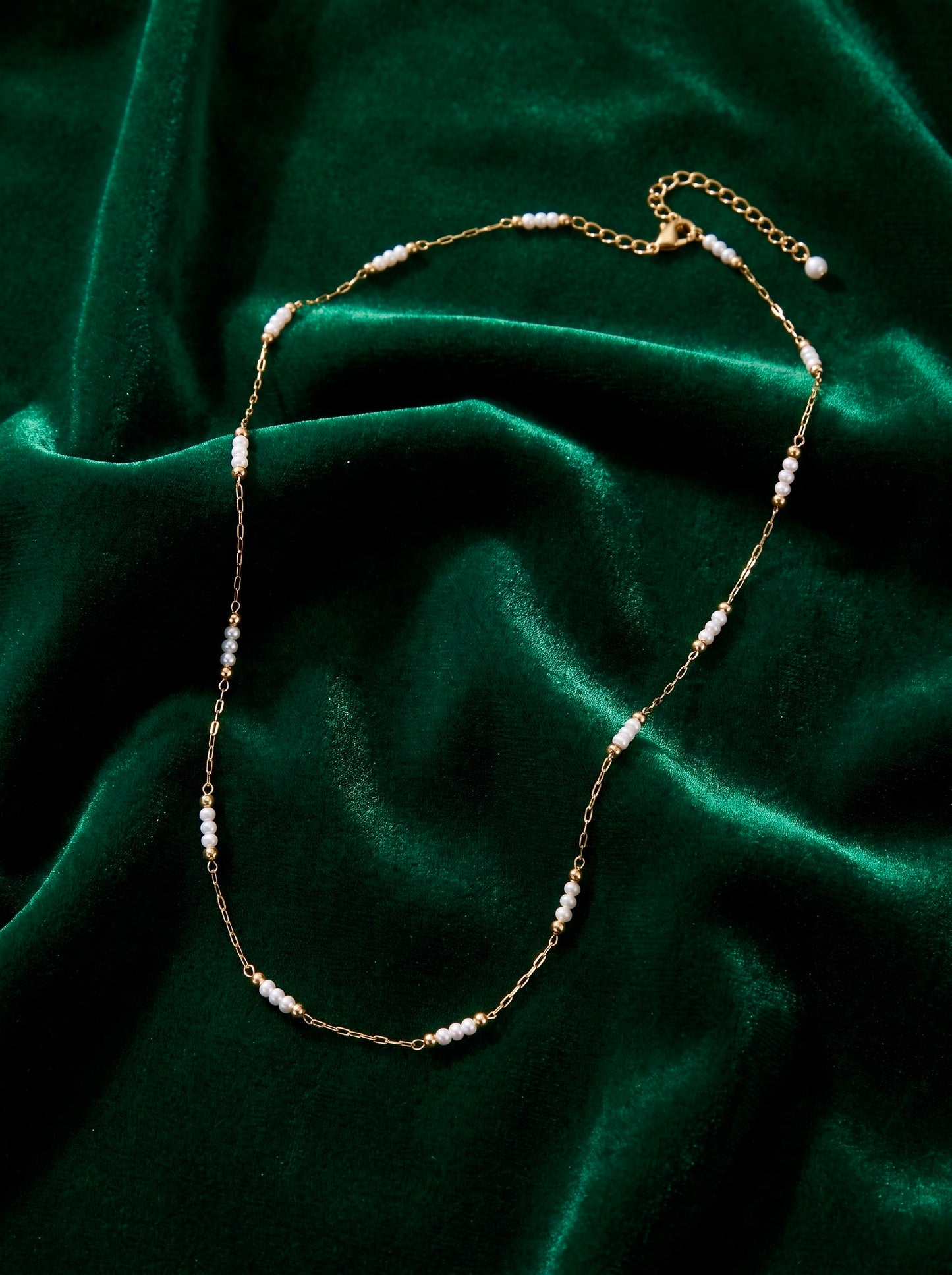 Golden Tri-Pearl Whisper Necklace