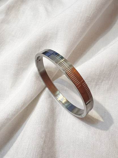 Silver Crossline Men’s Kada