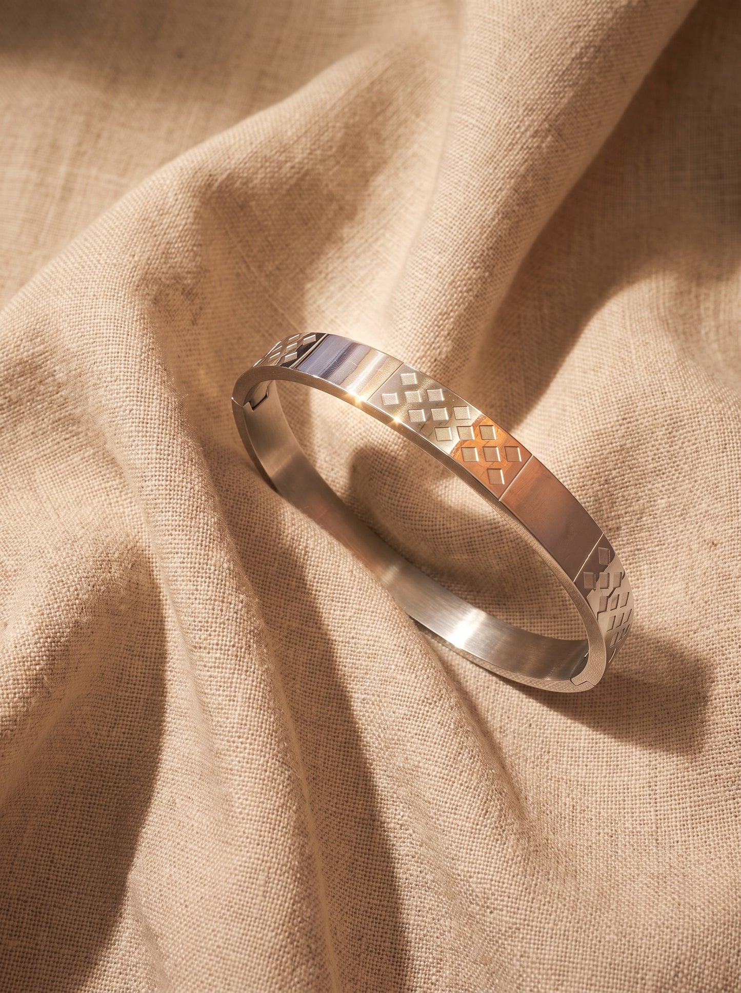 Silver Diamond Grid Men’s Kada