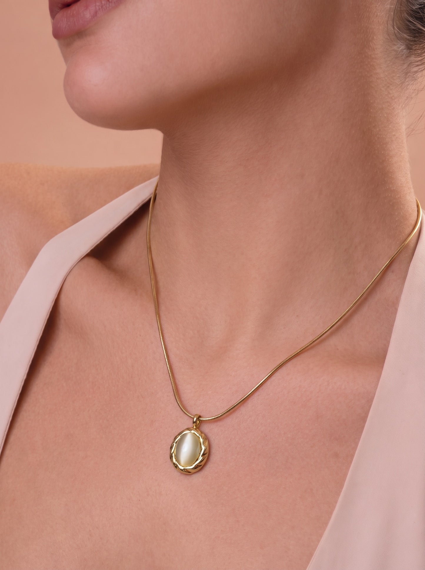 Pearl Halo Necklace