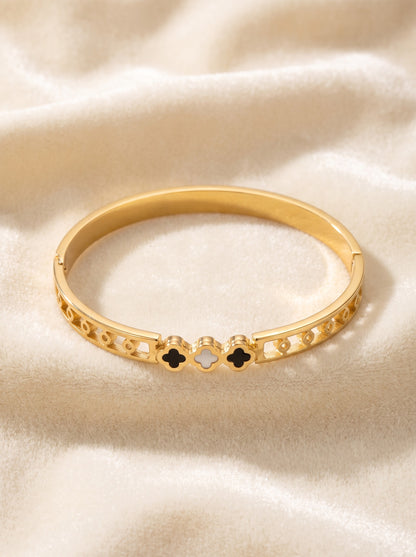 Golden Trio Clover Bracelet Kada