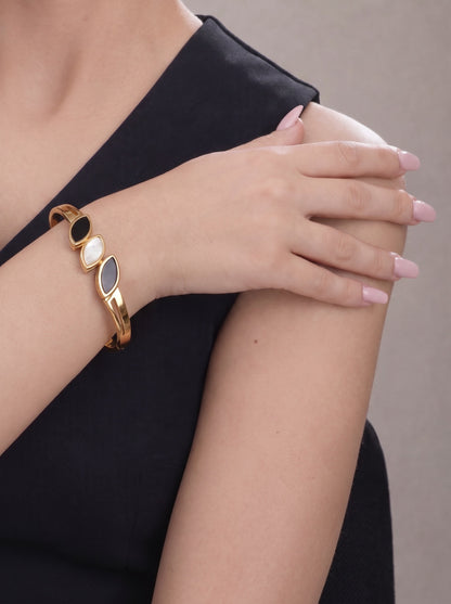 Golden Trio Leaf Bracelet Kada