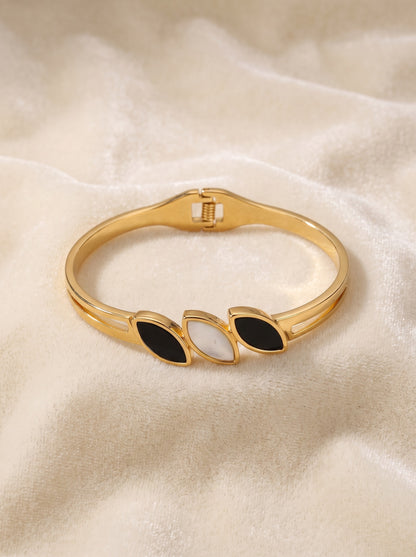 Golden Trio Leaf Bracelet Kada