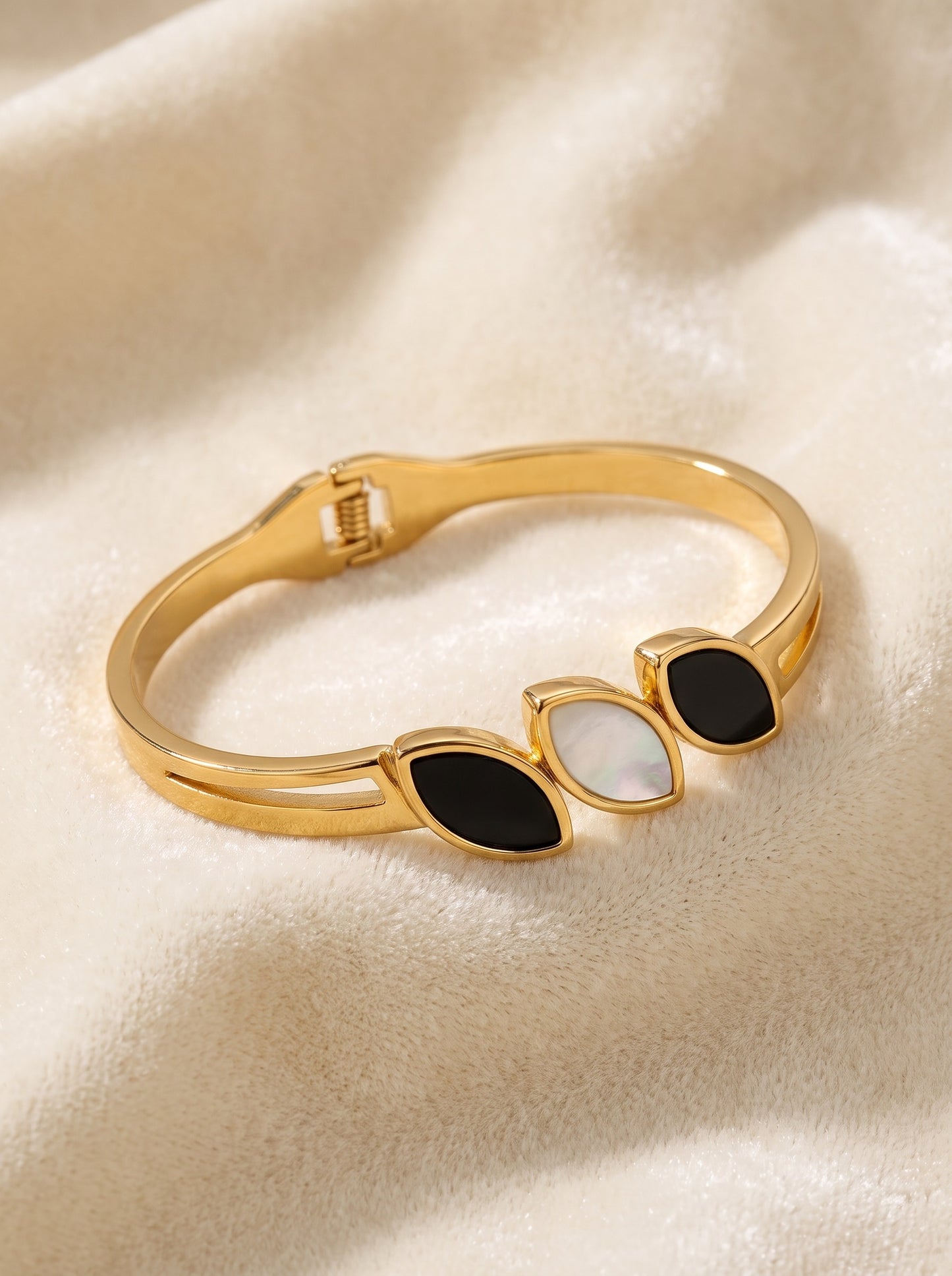 Golden Trio Leaf Bracelet Kada