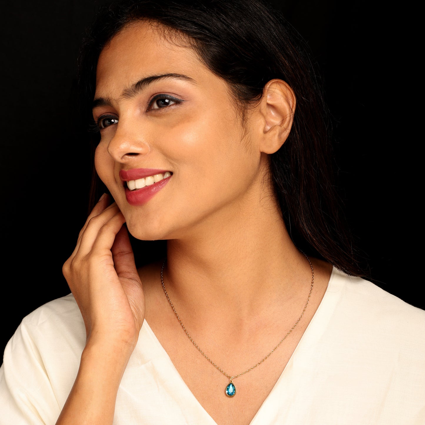 Blue Teardrop Crystal Pendant Necklace