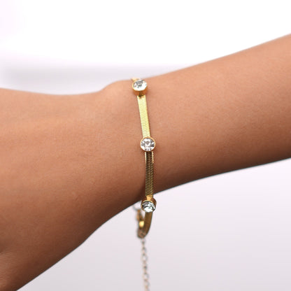 Diamond Necklace, Crown Diamond Necklace, Dazzling Diamond Bracelet & Four Crystal Bracelet Combo
