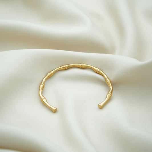 Lustrous Gold Textured Kada