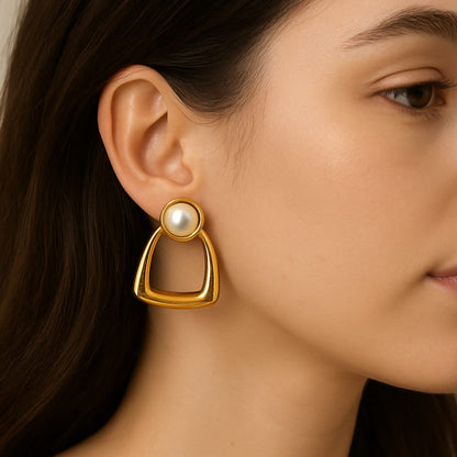 Aurora Pearl Earrings