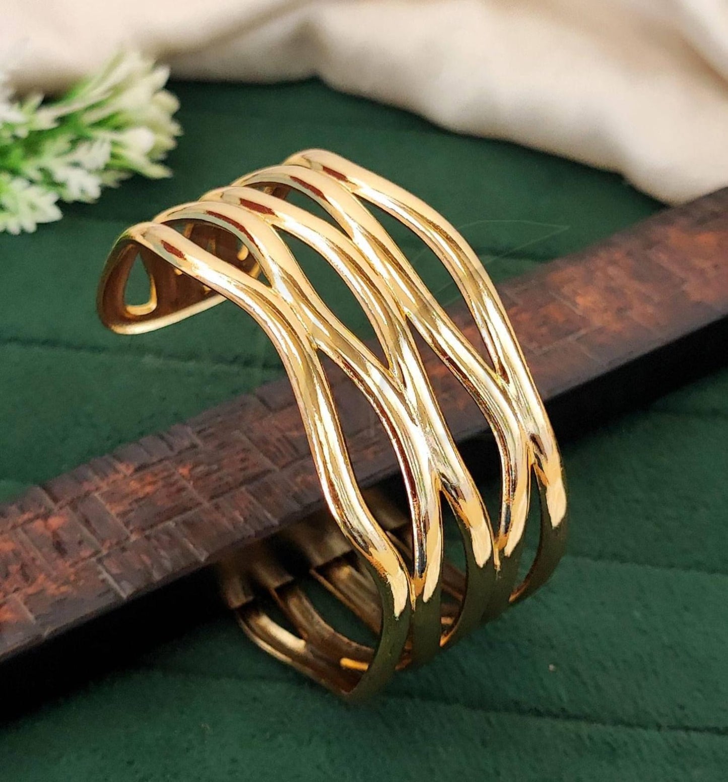 Fluid Wave Layered Cuff Bracelet – 18K Gold Plated