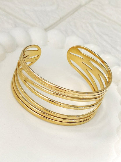 Layered Gold Open Cuff Bracelet – 18K Gold Plated