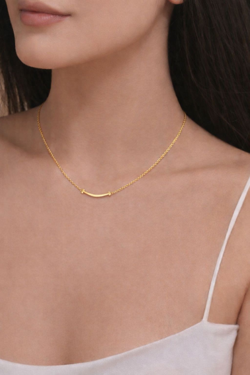 Minimalist Curved Bar Gold-Plated Necklace for Women
