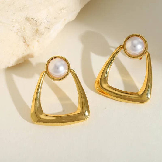 Aurora Pearl Earrings