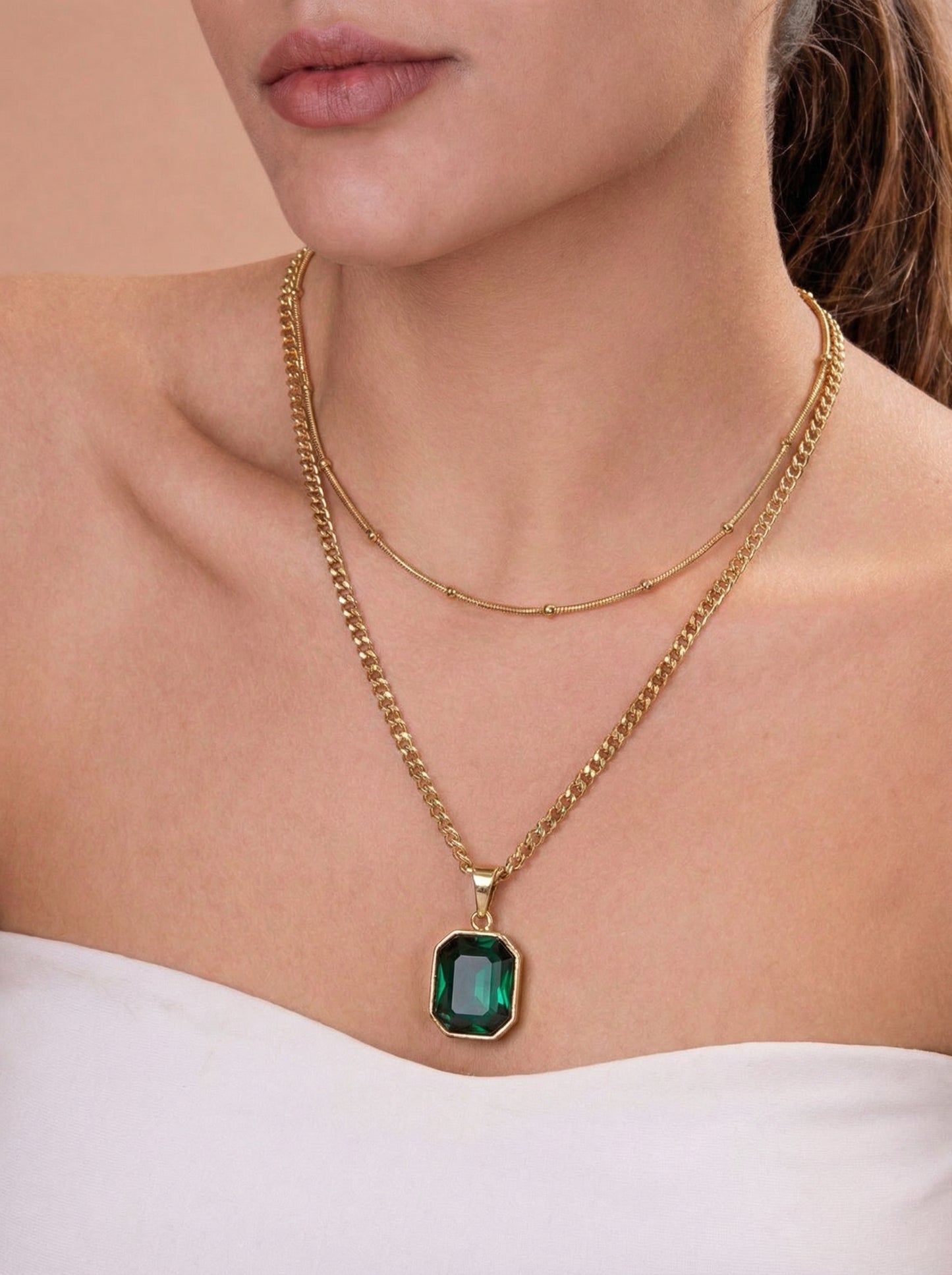 Emerald Radiance Layered Pendant Necklace