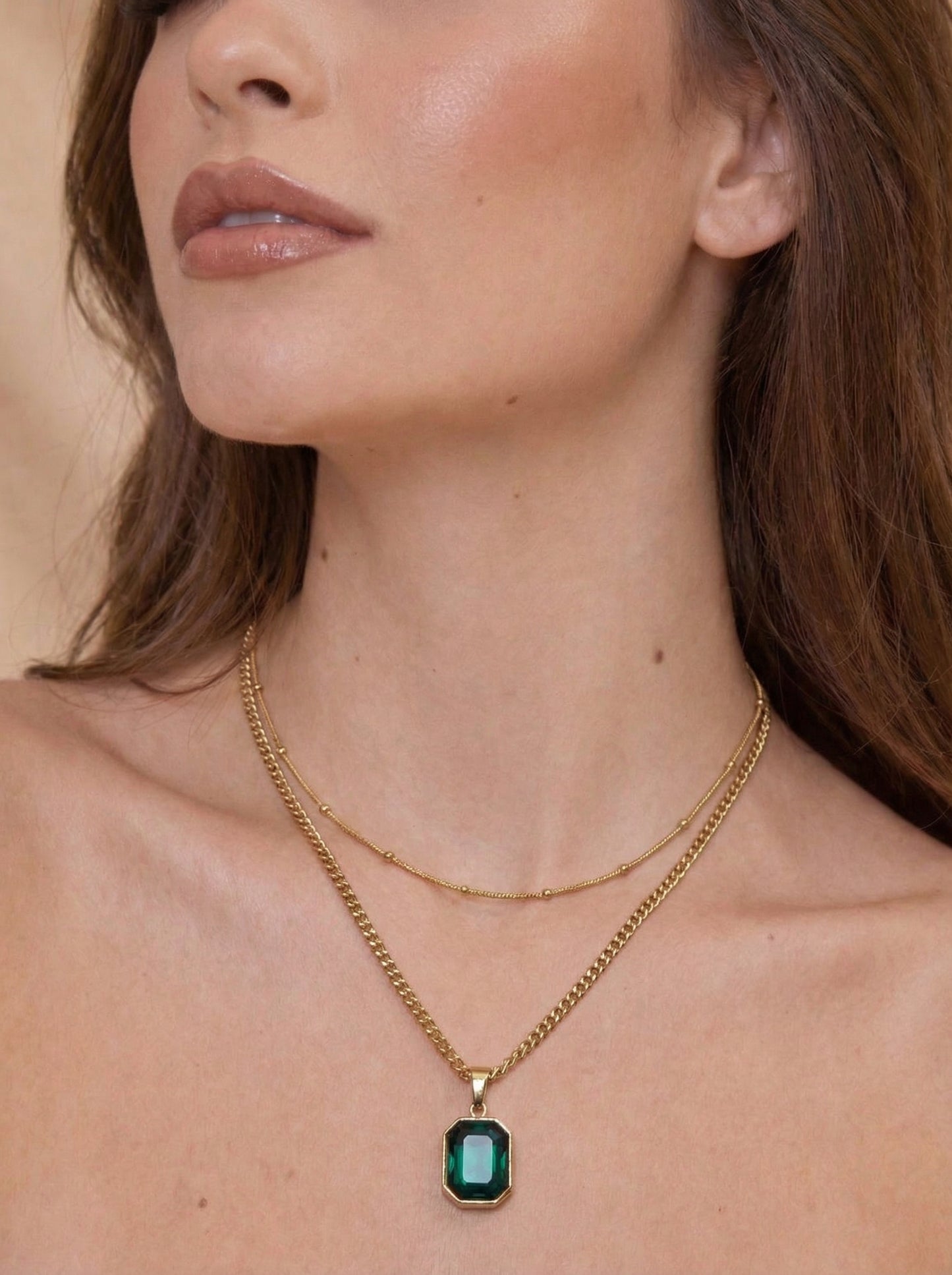 Emerald Radiance Layered Pendant Necklace