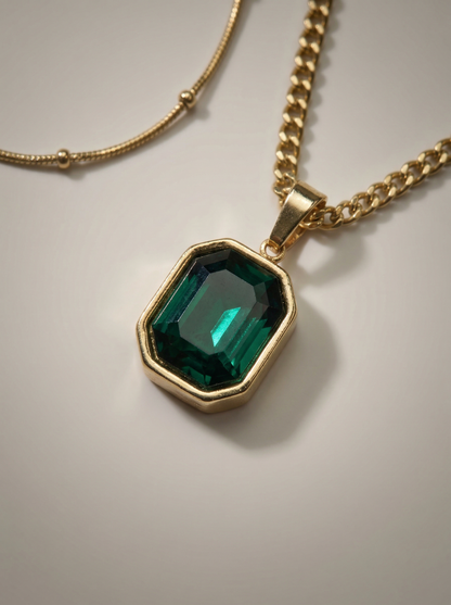 Emerald Radiance Layered Pendant Necklace