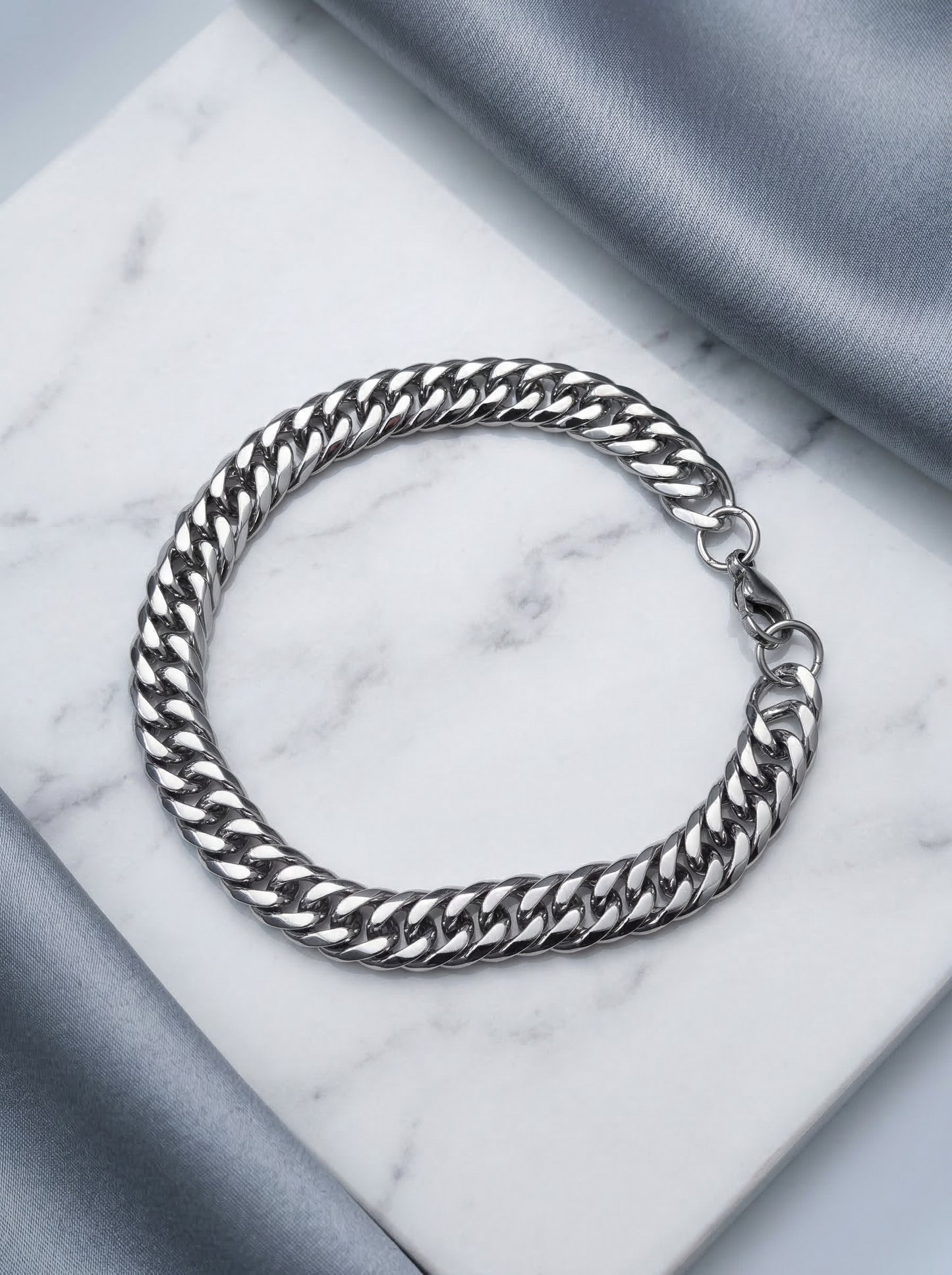 Silver Cuban Link Bracelet - 21 cm