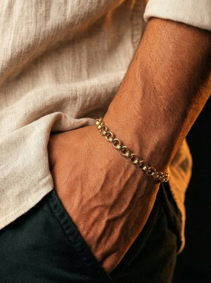 Golden Round Link Bracelet - 21 cm