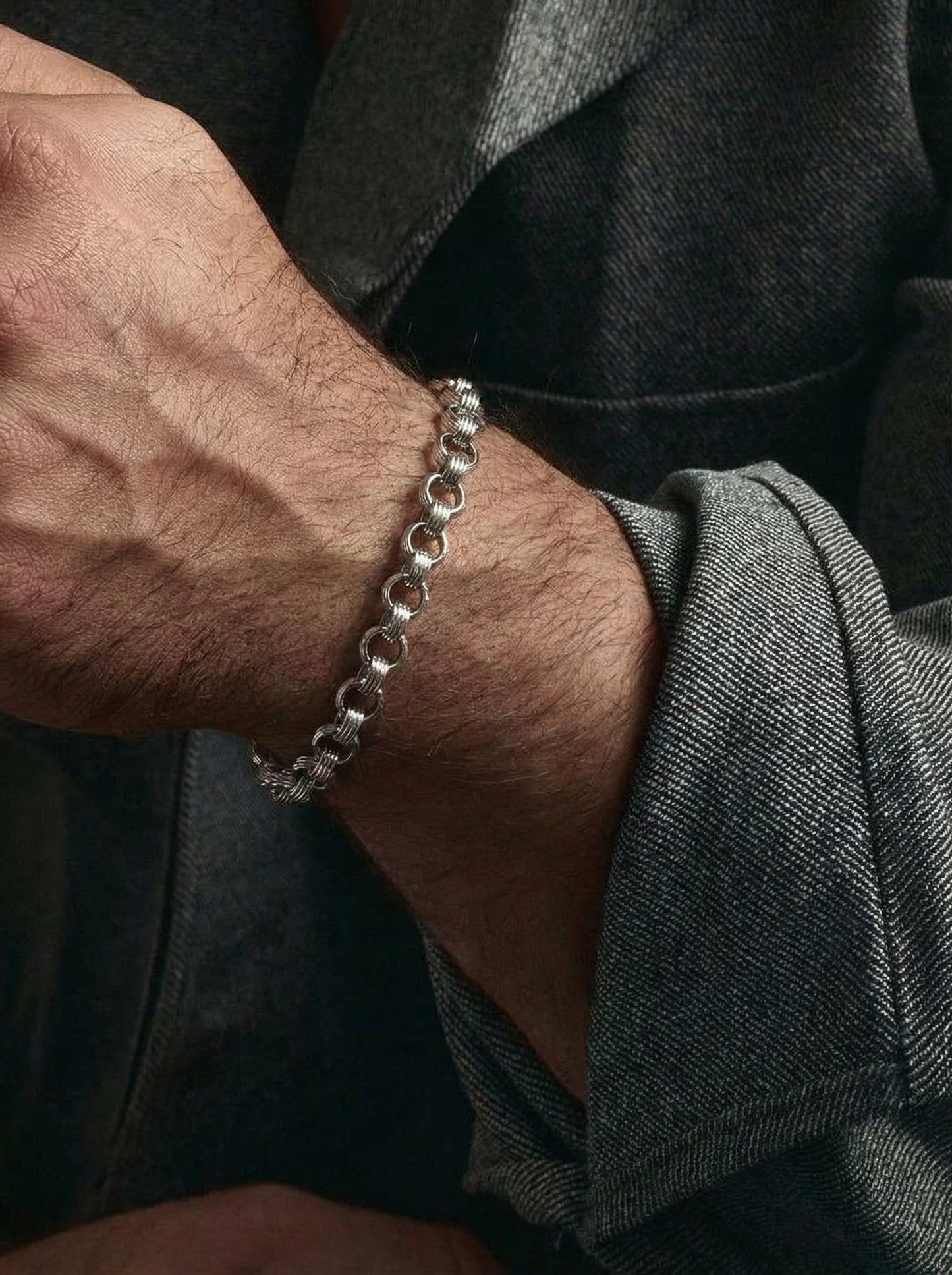 Silver Round Link Bracelet - 21 cm